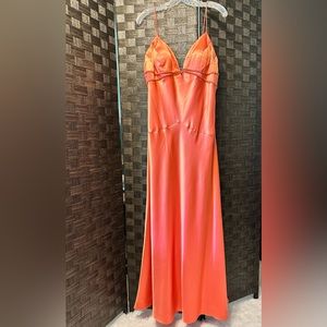 FIESTA size 2X NWT orange Formal dress